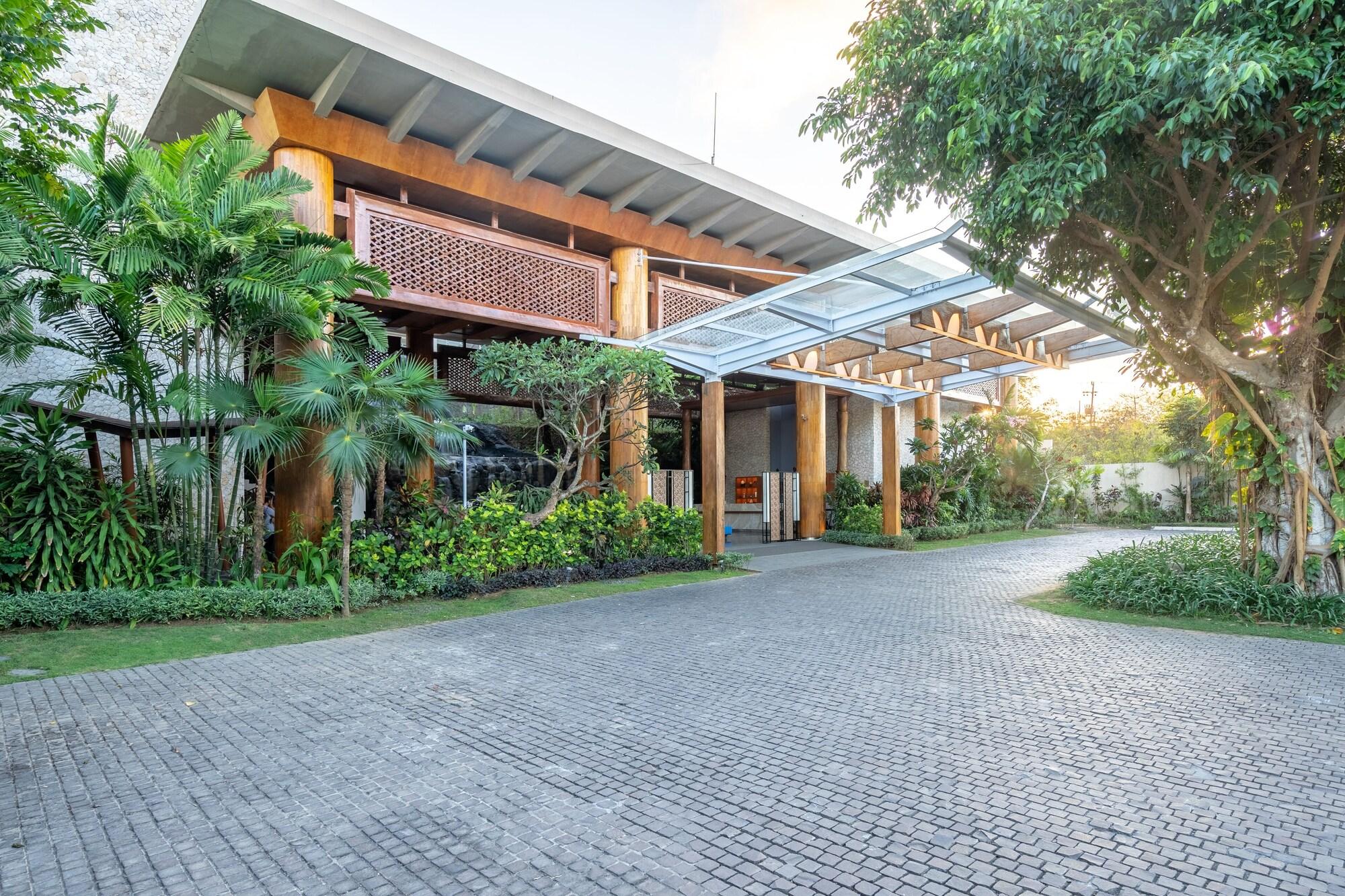 Four Points By Sheraton Bali, Ungasan Hotel Jimbaran  Exterior photo